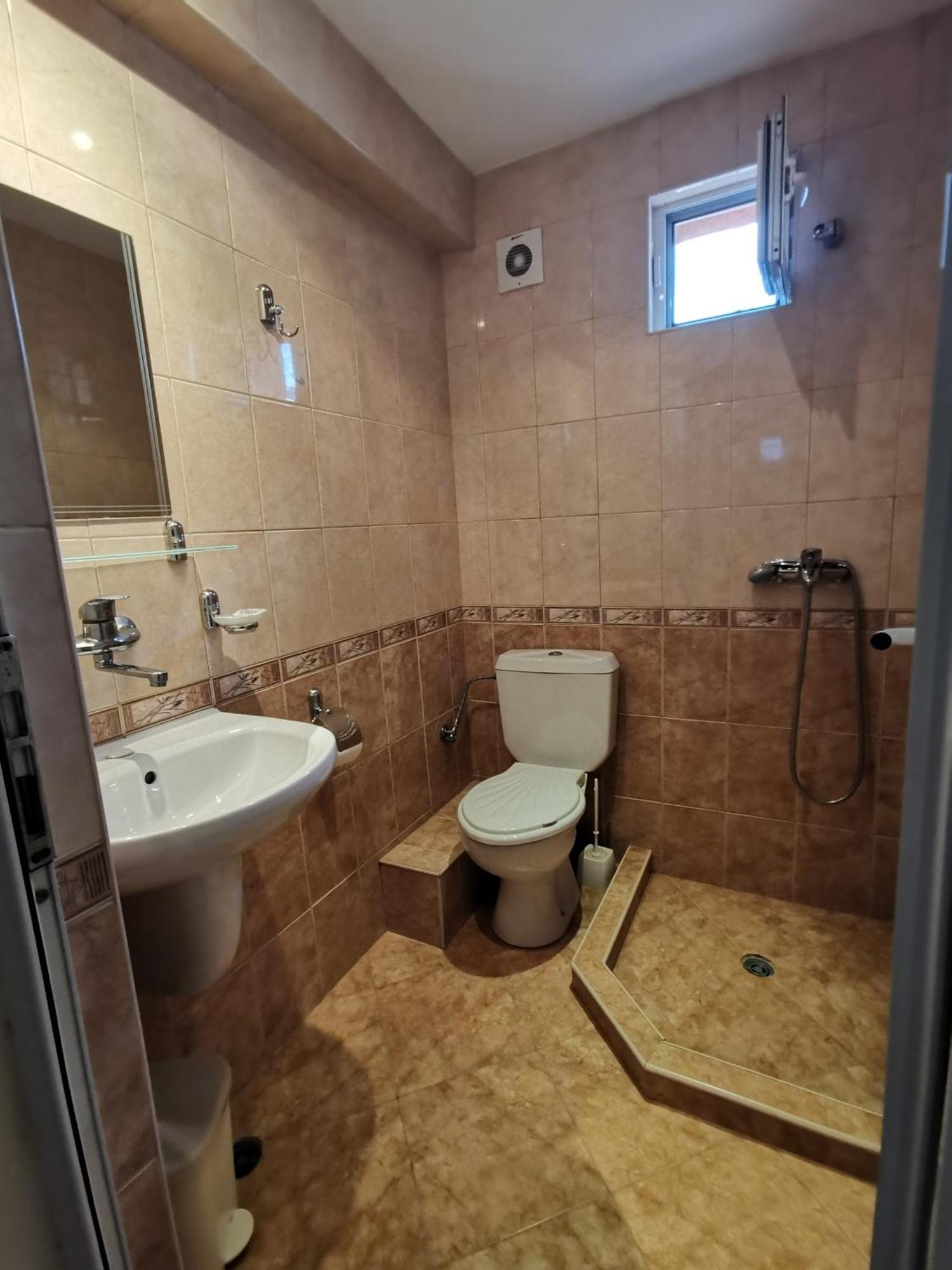 Guest House Georgieva Равда Экстерьер фото