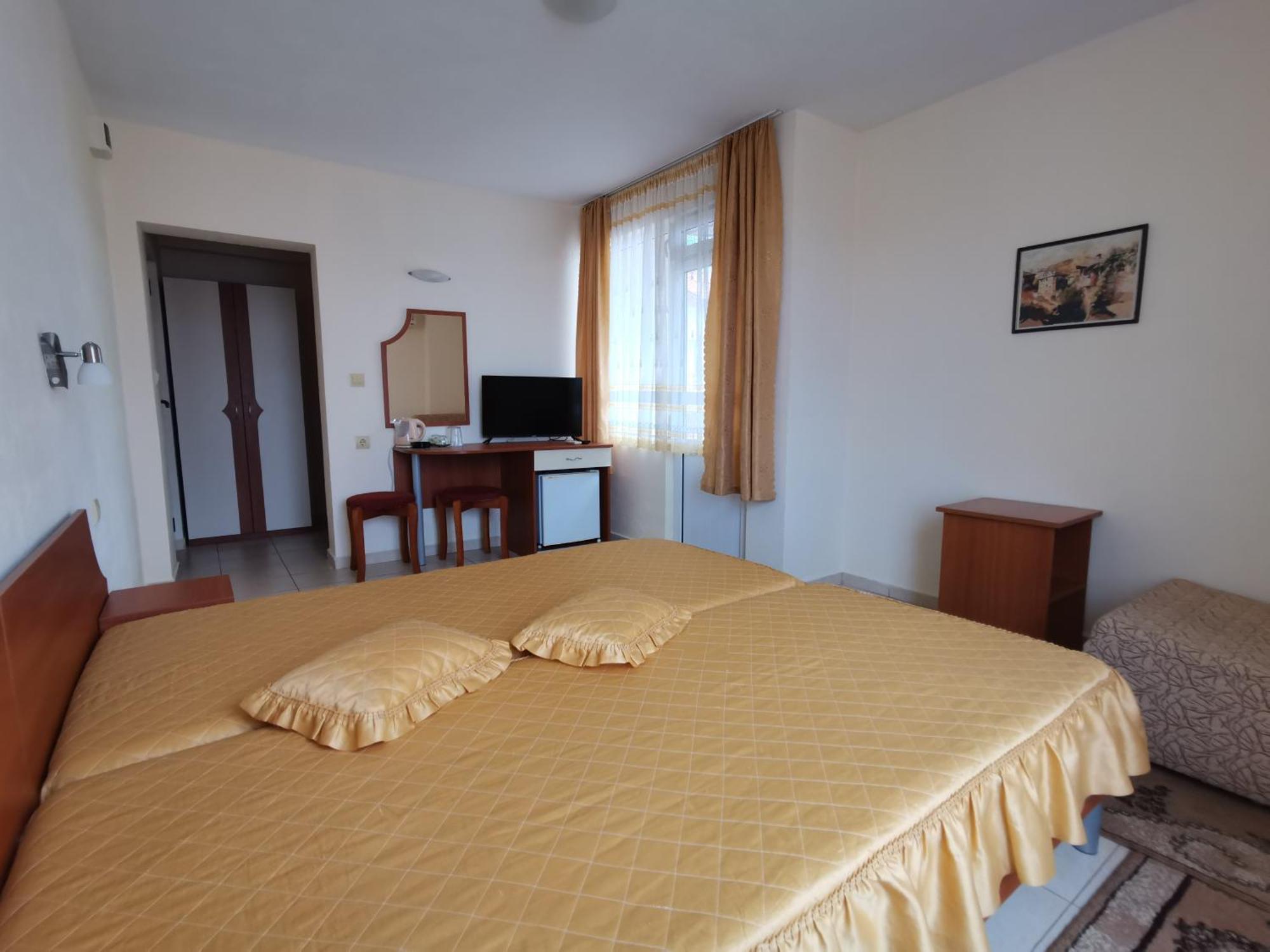 Guest House Georgieva Равда Экстерьер фото
