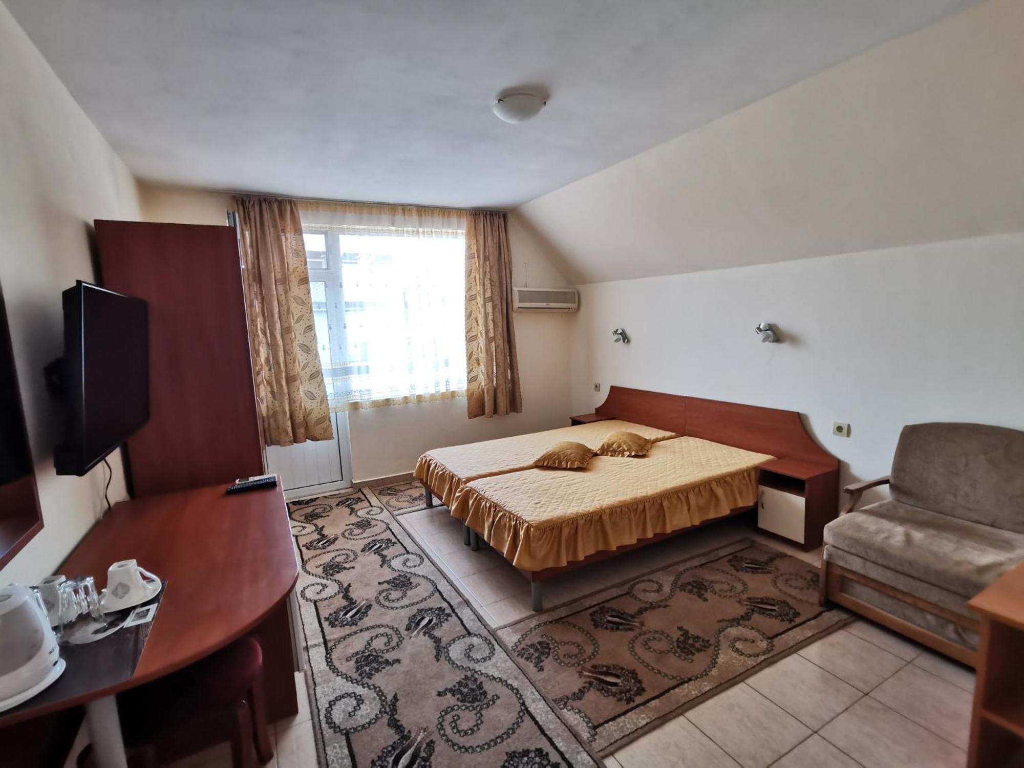 Guest House Georgieva Равда Экстерьер фото