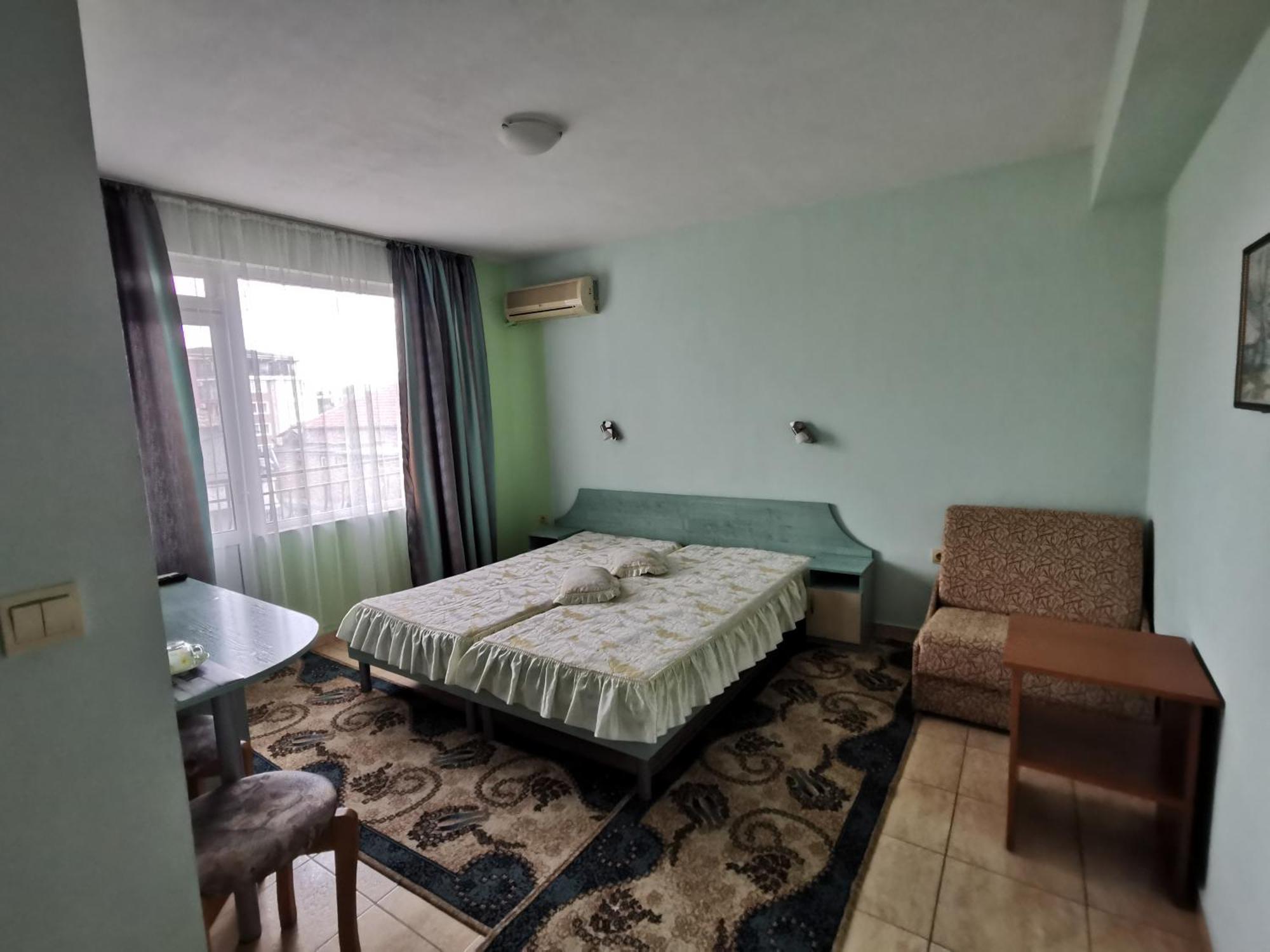 Guest House Georgieva Равда Экстерьер фото