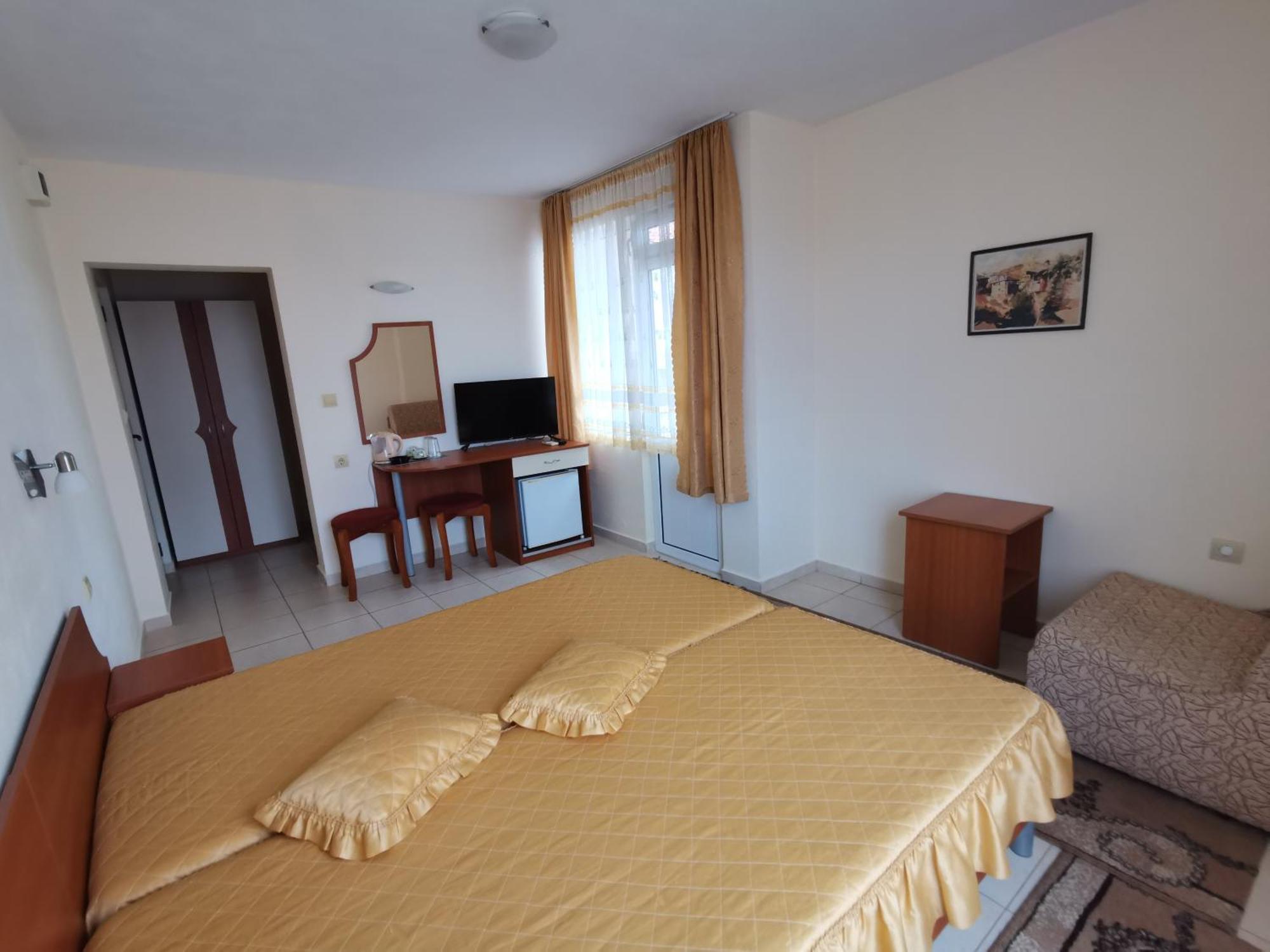 Guest House Georgieva Равда Экстерьер фото